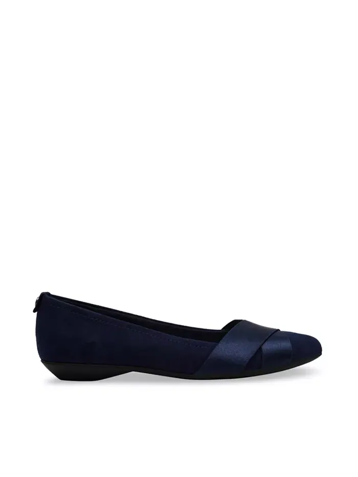 Женские балетки Oalise с острым носом Anne Klein — изображение 2 из 4, темно-синий