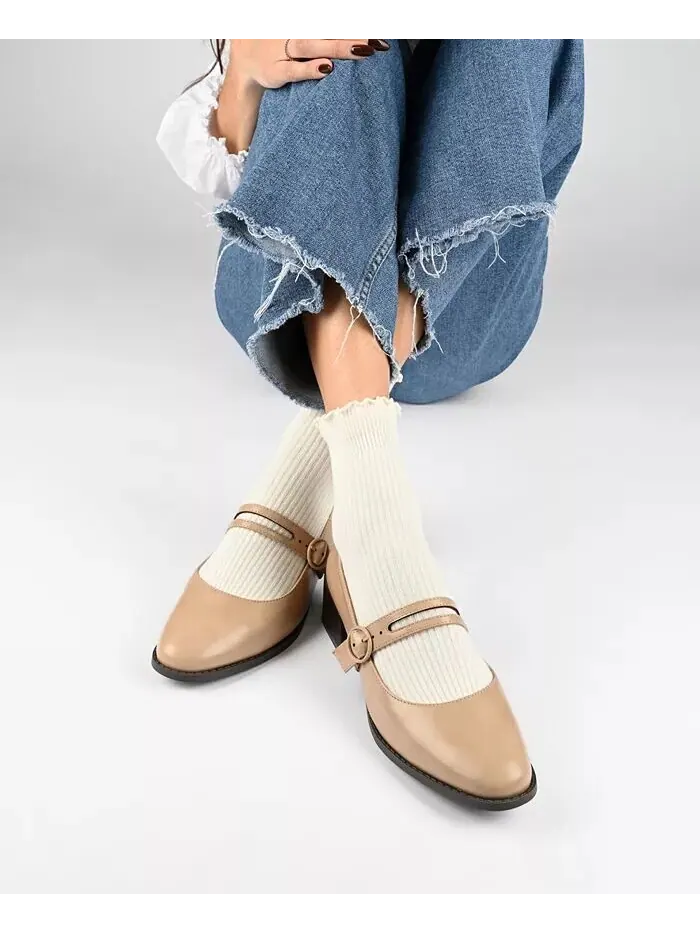 Женские туфли на плоской подошве Savvi Mary Jane Journee Collection — изображение 6 из 6, бежевый