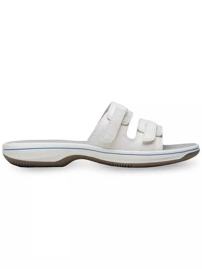Сандалии женские Clarks Cloudsteppers Breeze Piper Comfort Slide — изображение 2 из 10, белый