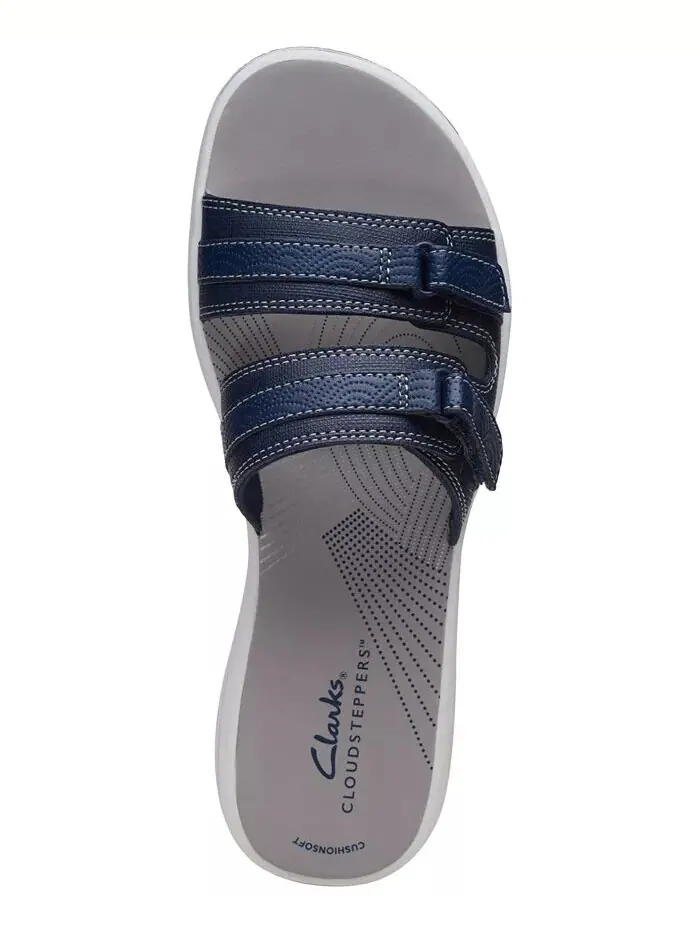 Сандалии женские Clarks Cloudsteppers Breeze Piper Comfort Slide — изображение 9 из 10, белый