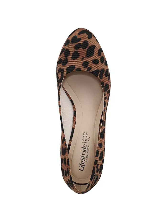 Женские туфли-лодочки Parigi Dress Pumps LifeStride — изображение 4 из 11, коричневый