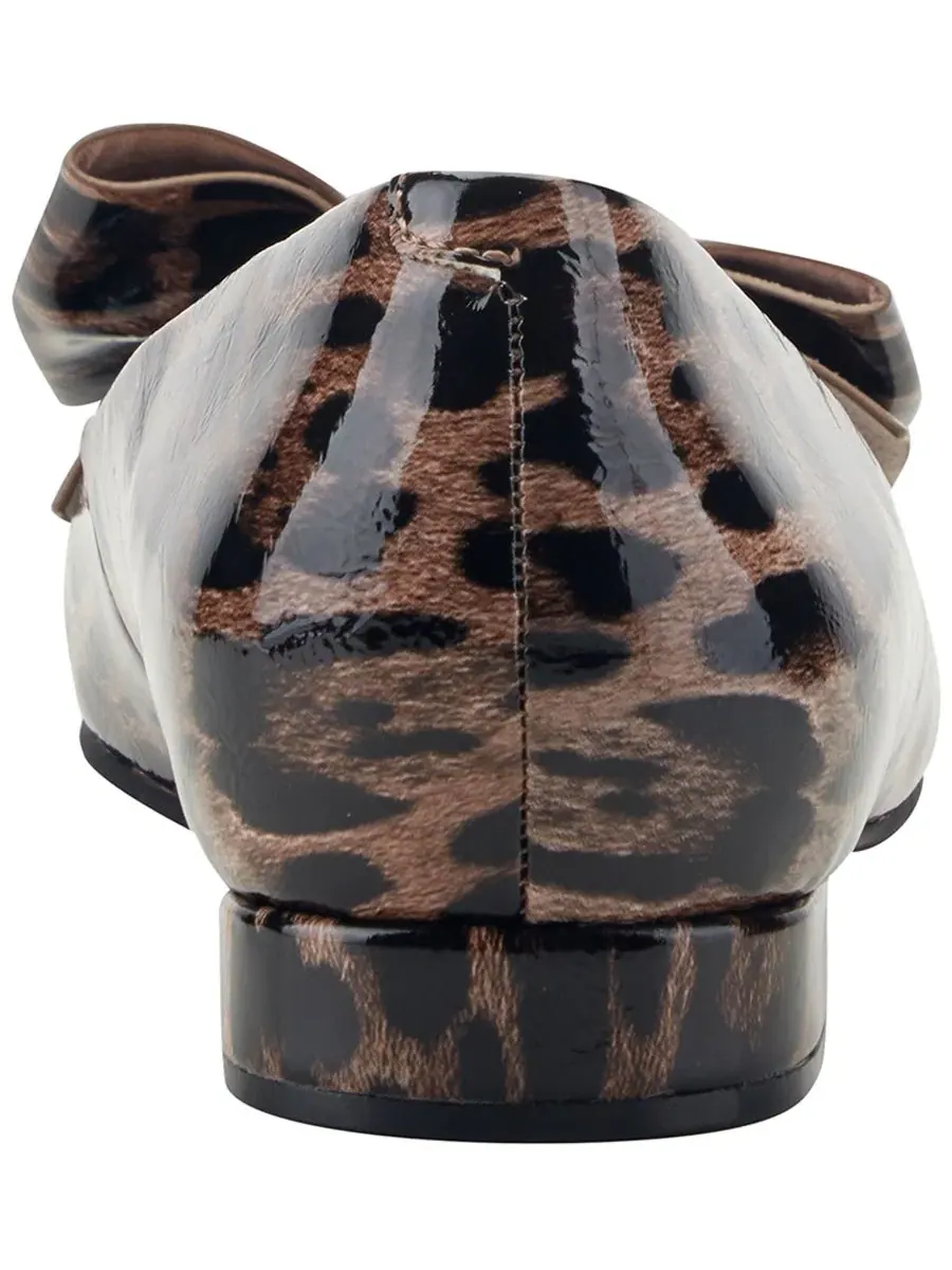 Туфли-лодочки с бантом Alicce Bandolino, Leopard Patent — изображение 3 из 5