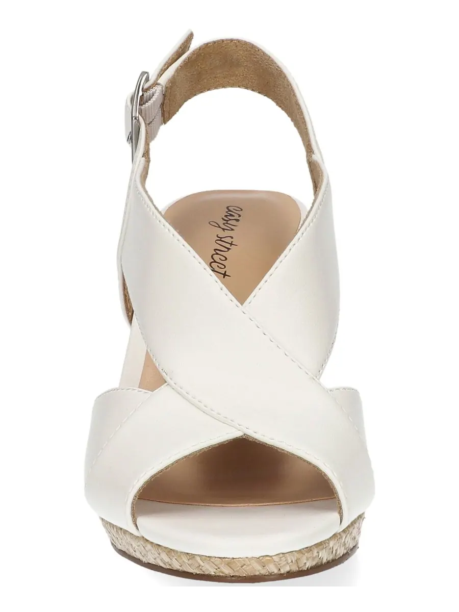 Женские сандалии Christy Dress Sandals Easy Street — изображение 6 из 7, белый