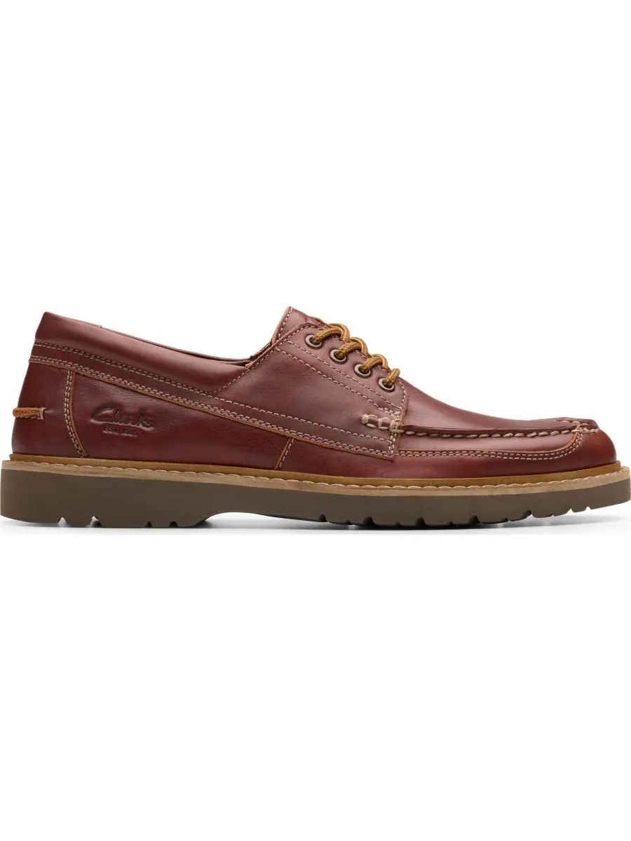 Туфли мужские Clarks Weltridge Moc Toe, повседневные, на шнуровке, мокасиновый носок — изображение 2 из 6, темный бежевый