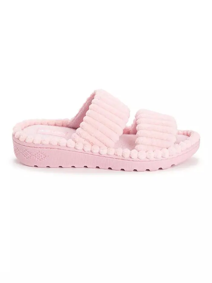 Женские тапочки-слайды с двойным ремешком MUK LUKS — изображение 7 из 8, розовый
