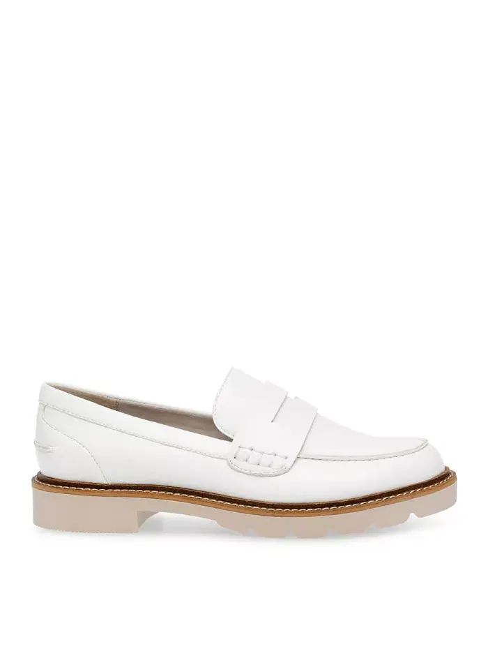 Женские лоферы Emmylou на массивной подошве Anne Klein — изображение 2 из 5, белый