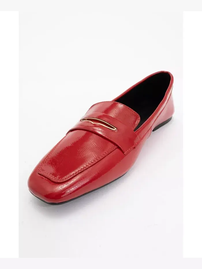 Иридесса Кожаные Лоферы на Плоской Подошве (Женщины) Forever & Always Shoes — изображение 4 из 4, красный