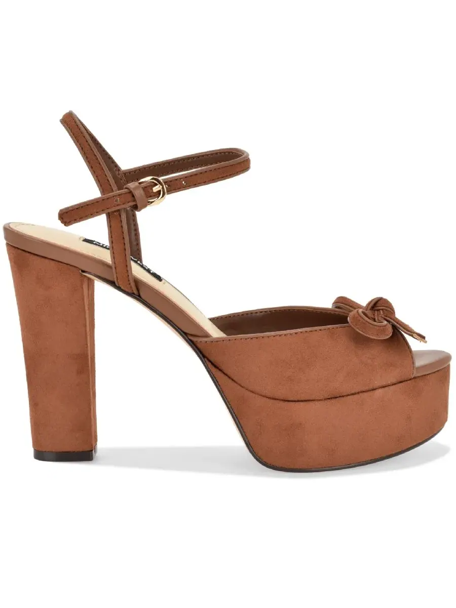 Босоножки на платформе с ремешком на щиколотке Nessle Nine West — изображение 2 из 5, коричневый