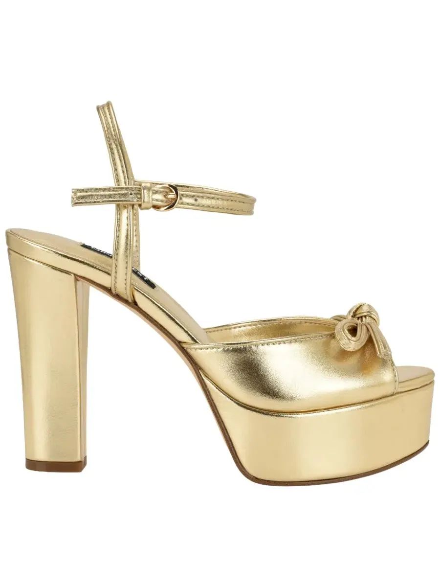 Сандалии на платформе с каблуком Nessle Nine West — изображение 2 из 5, золото