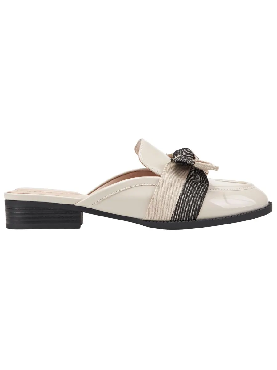 Женские мюли-лоферы Leilani Bow Slip-On Tailored Mule Loafers Bandolino — изображение 2 из 5, белый/черный
