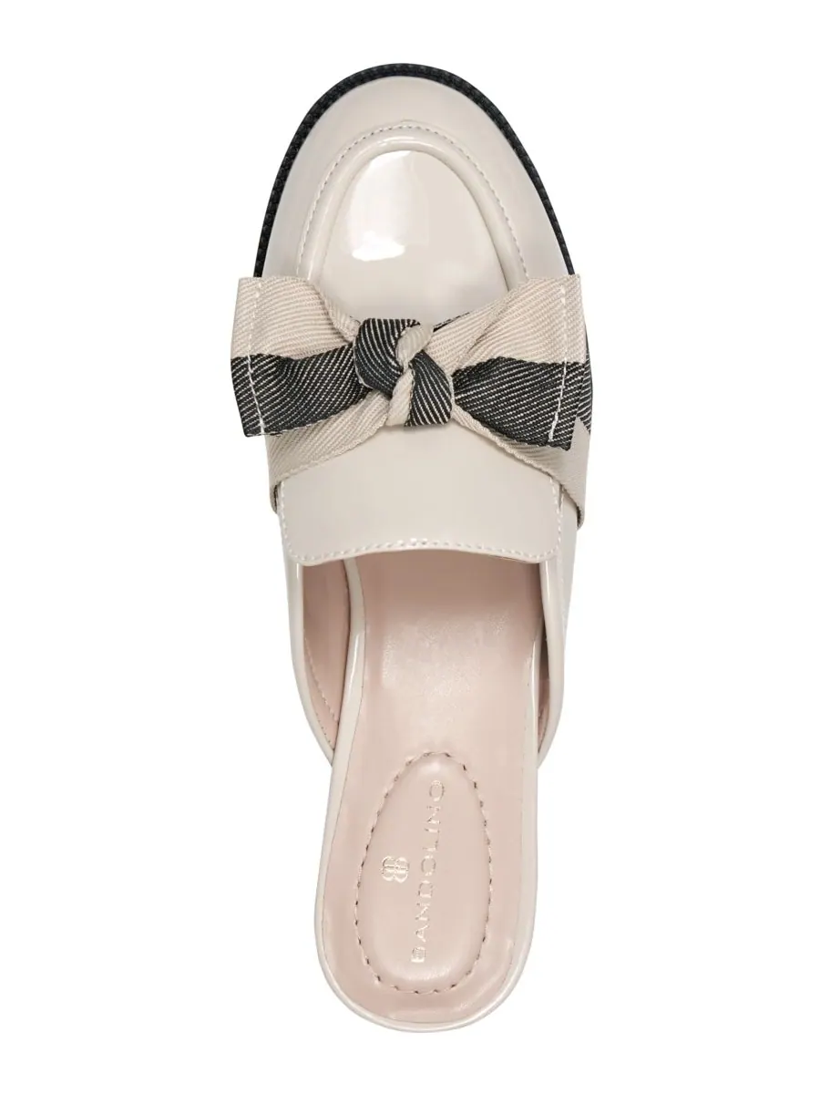 Женские мюли-лоферы Leilani Bow Slip-On Tailored Mule Loafers Bandolino — изображение 4 из 5, белый/черный