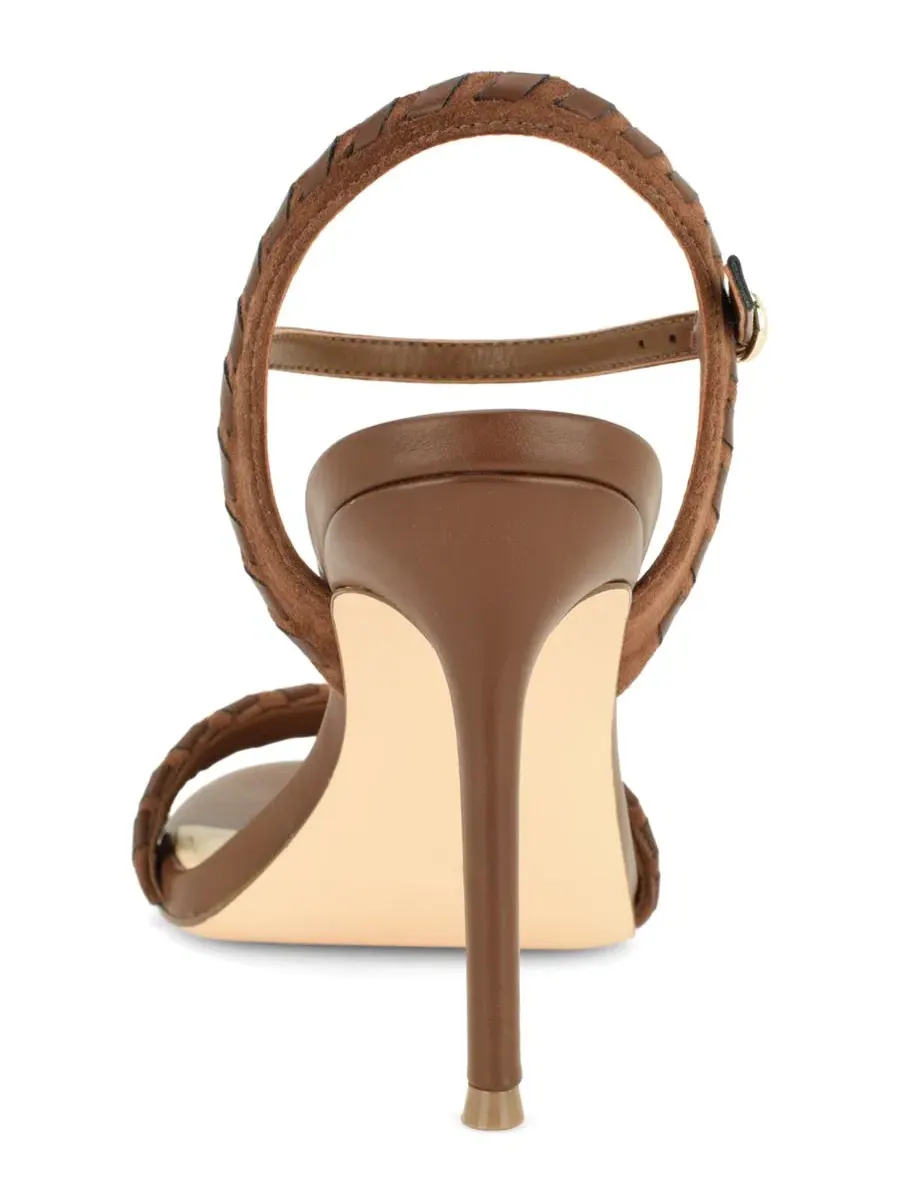 Босоножки на каблуке с ремешком на щиколотке Maora Whipstitch Nine West — изображение 3 из 5, коричневый