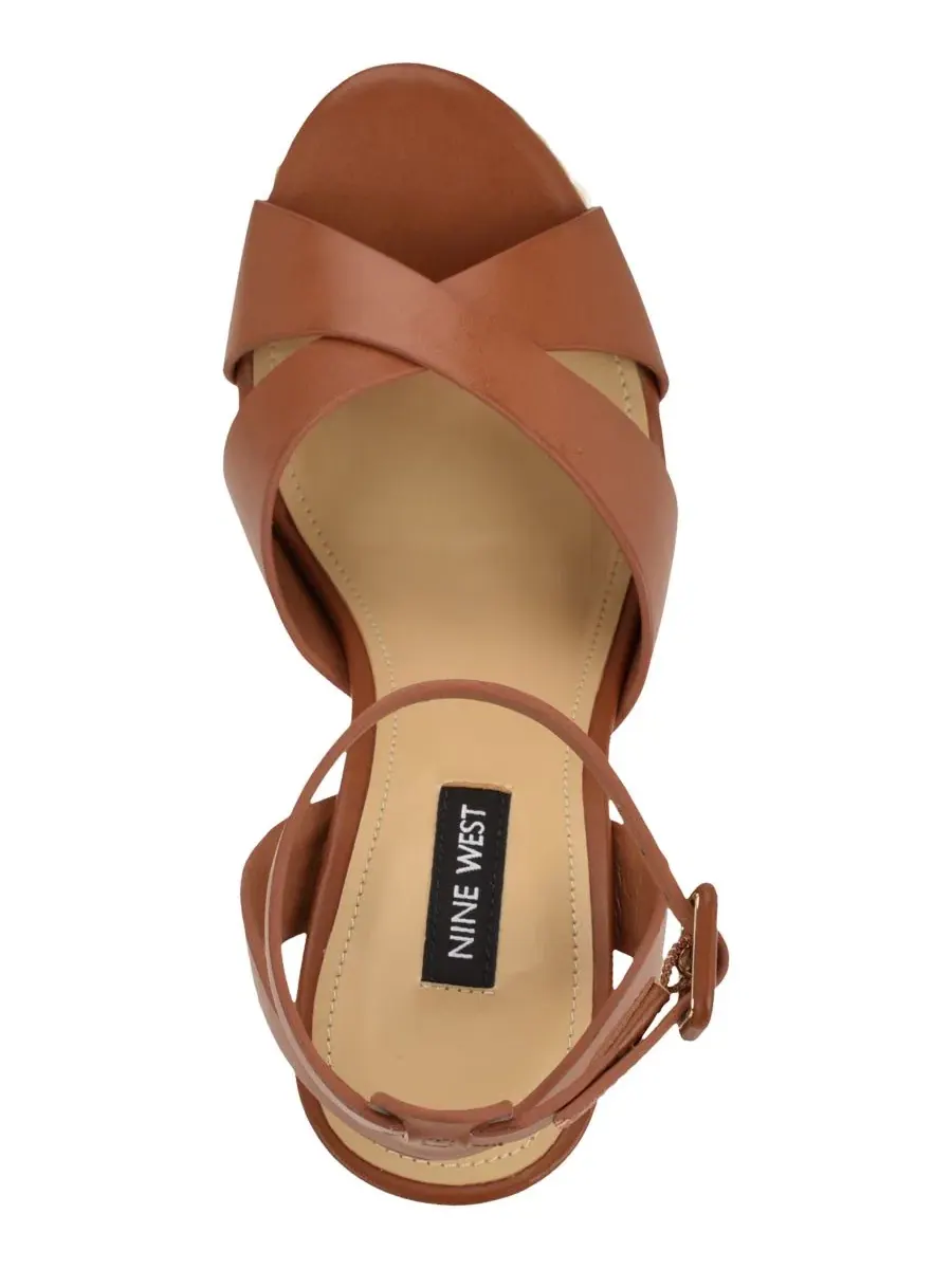 Женские сандалии Weston Criss-Cross на высоком блочном каблуке и платформе Nine West — изображение 4 из 5, коричневый