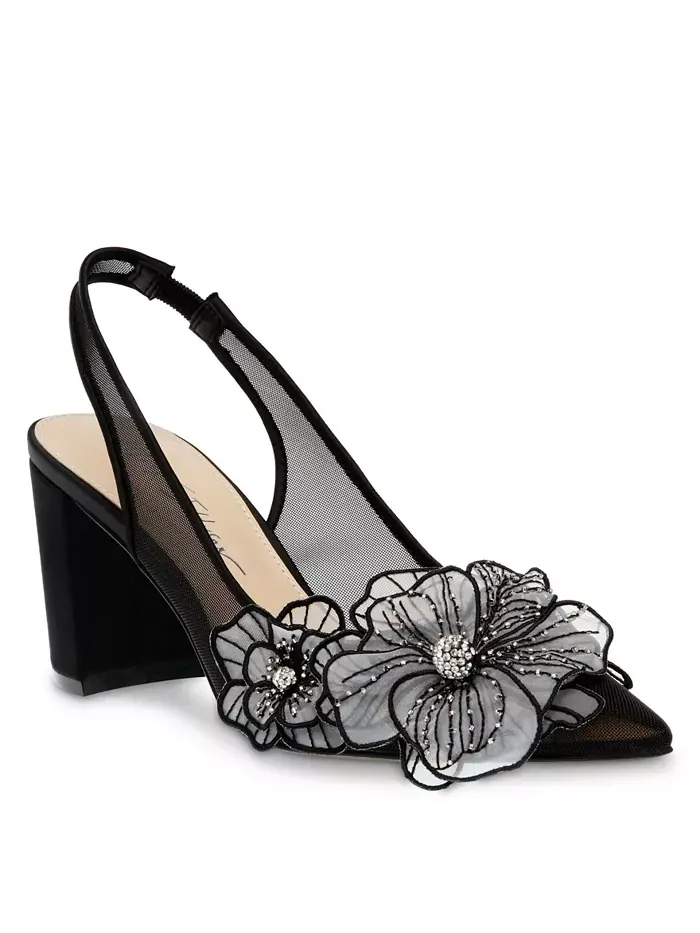 Женские туфли-лодочки Petra Flower Applique Slingback Betsey Johnson — изображение 1 из 6, черный