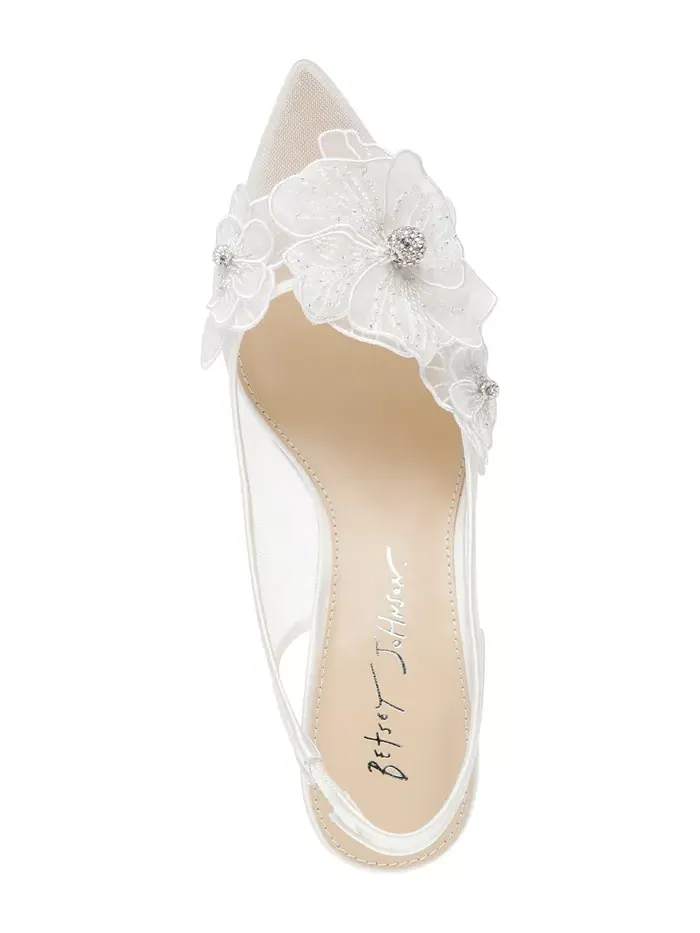 Женские туфли-лодочки Petra Flower Applique Slingback Betsey Johnson — изображение 4 из 5, белый