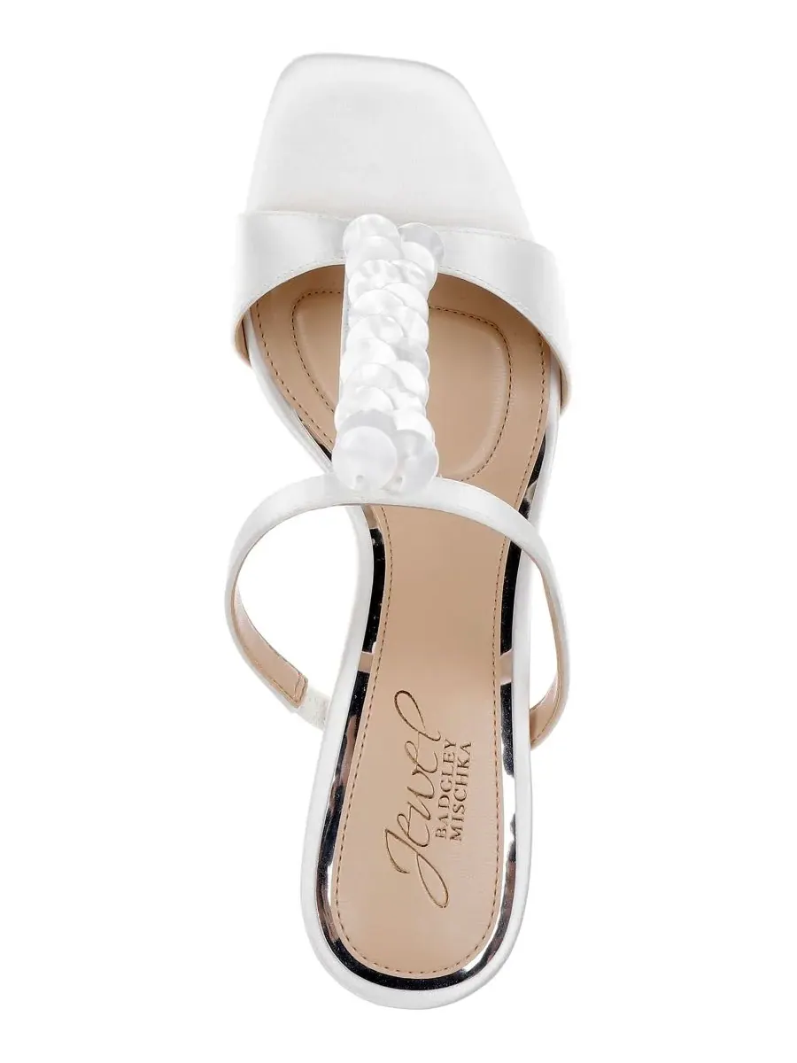Женские сандалии-шлепанцы Pacifica Slip-On Dress Slide Sandals Jewel Badgley Mischka, айвори satin — изображение 4 из 5
