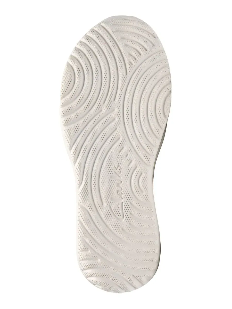 Слипоны женские Clarks Cloudsteppers Solevana Weave, текстильные — изображение 5 из 6, бледный серый