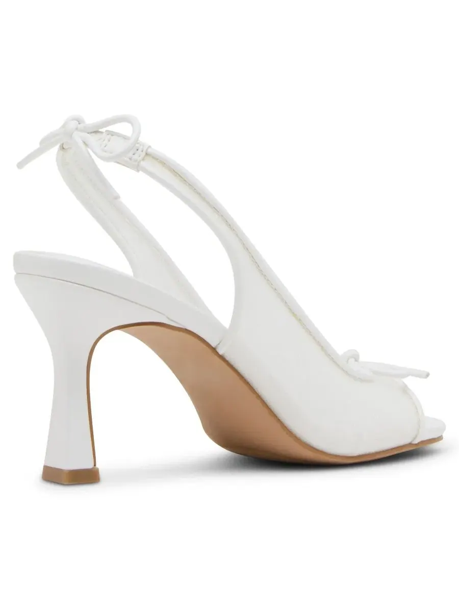 Босоножки на каблуке с бантом Gala Slingback Madden Girl — изображение 7 из 7, белый