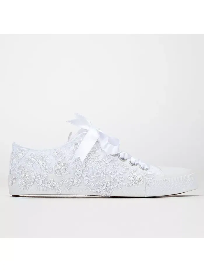 Низкие кружевные свадебные кеды Shelby Forever & Always Shoes — изображение 1 из 5, белый