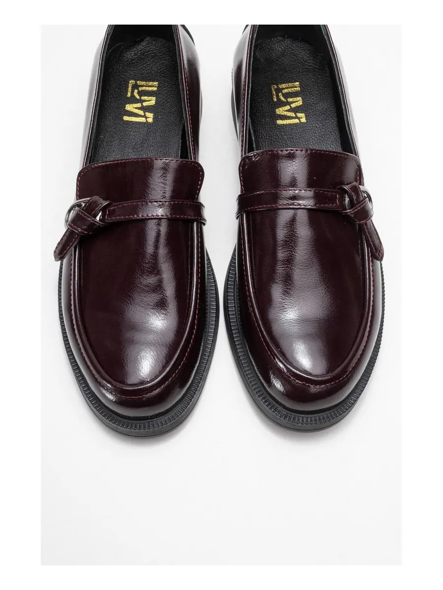 Женские туфли Forever & Always: кожаные лоферы Galea с пряжкой Forever & Always Shoes — изображение 3 из 6, бордовый