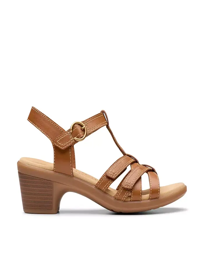 Босоножки Clarks Emily2 Rose на устойчивом каблуке из кожи — изображение 2 из 7, бежевый