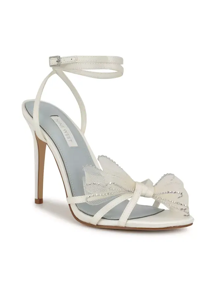 Женские свадебные босоножки на шпильке Minky с меховой отделкой Nine West — изображение 1 из 5, белый