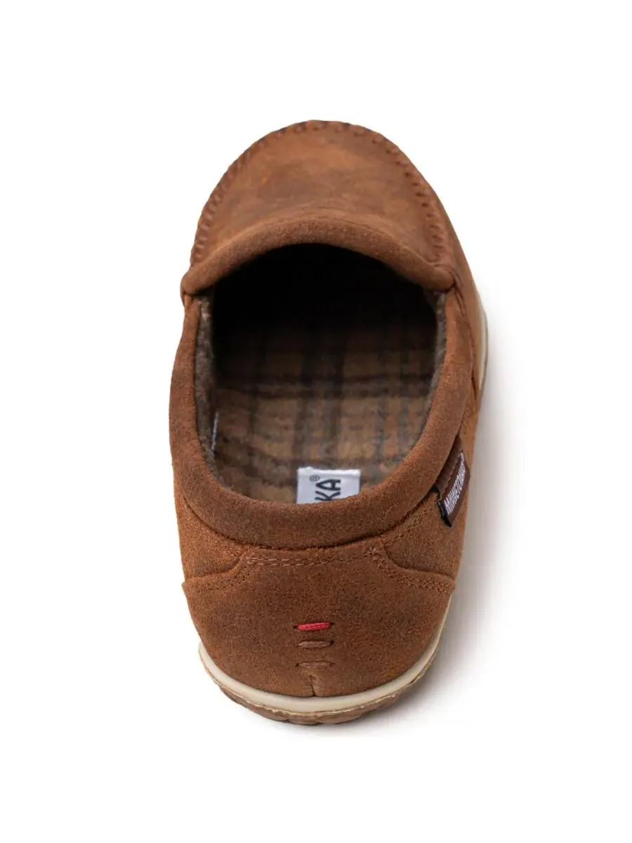 Мужские замшевые домашние/уличные тапочки Tilden Minnetonka — изображение 3 из 6, коричневый
