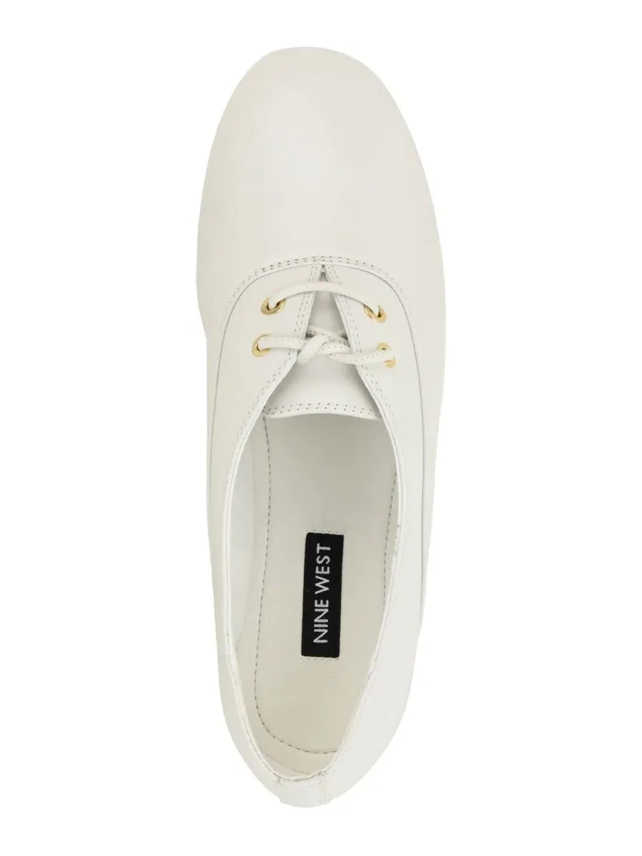 Женские туфли-оксфорды Jazzy с кожаным верхом Nine West — изображение 4 из 5, белый