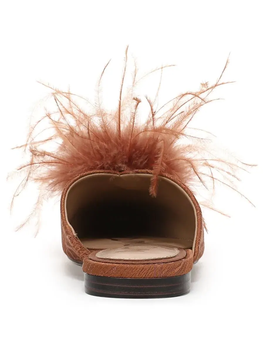 Мюли с перьевой помпой Khai Feather Sam Edelman, Bright Bourbon Satin Fabric — изображение 3 из 5