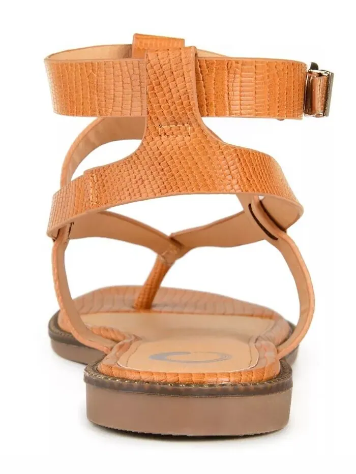 Женские сандалии Tangie Ankle Strap Flat Sandals Journee Collection — изображение 3 из 6, бежевый
