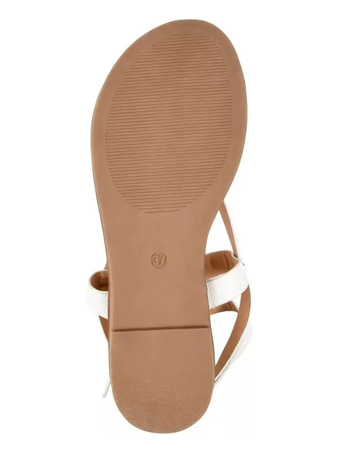 Женские сандалии Tangie Ankle Strap Flat Sandals Journee Collection — изображение 5 из 6, белый