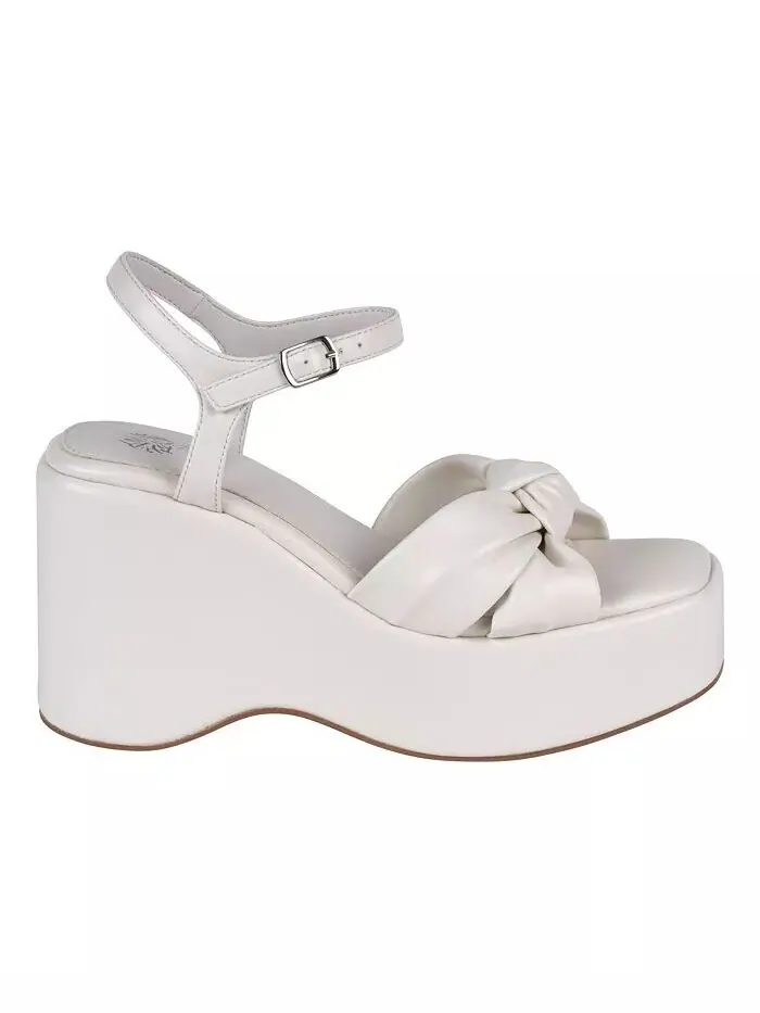 Женские босоножки на танкетке Analia на платформе GC Shoes — изображение 2 из 5, белый