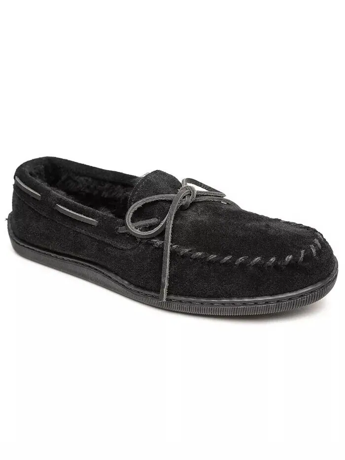 Мужские тапочки-мокасины из овчины на жесткой подошве Minnetonka — изображение 1 из 3, черный