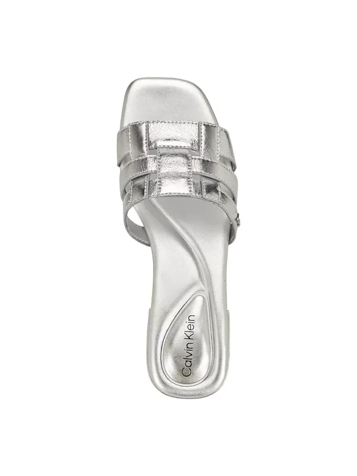 Шлепанцы женские Calvin Klein Tessie — изображение 4 из 5, серебристый