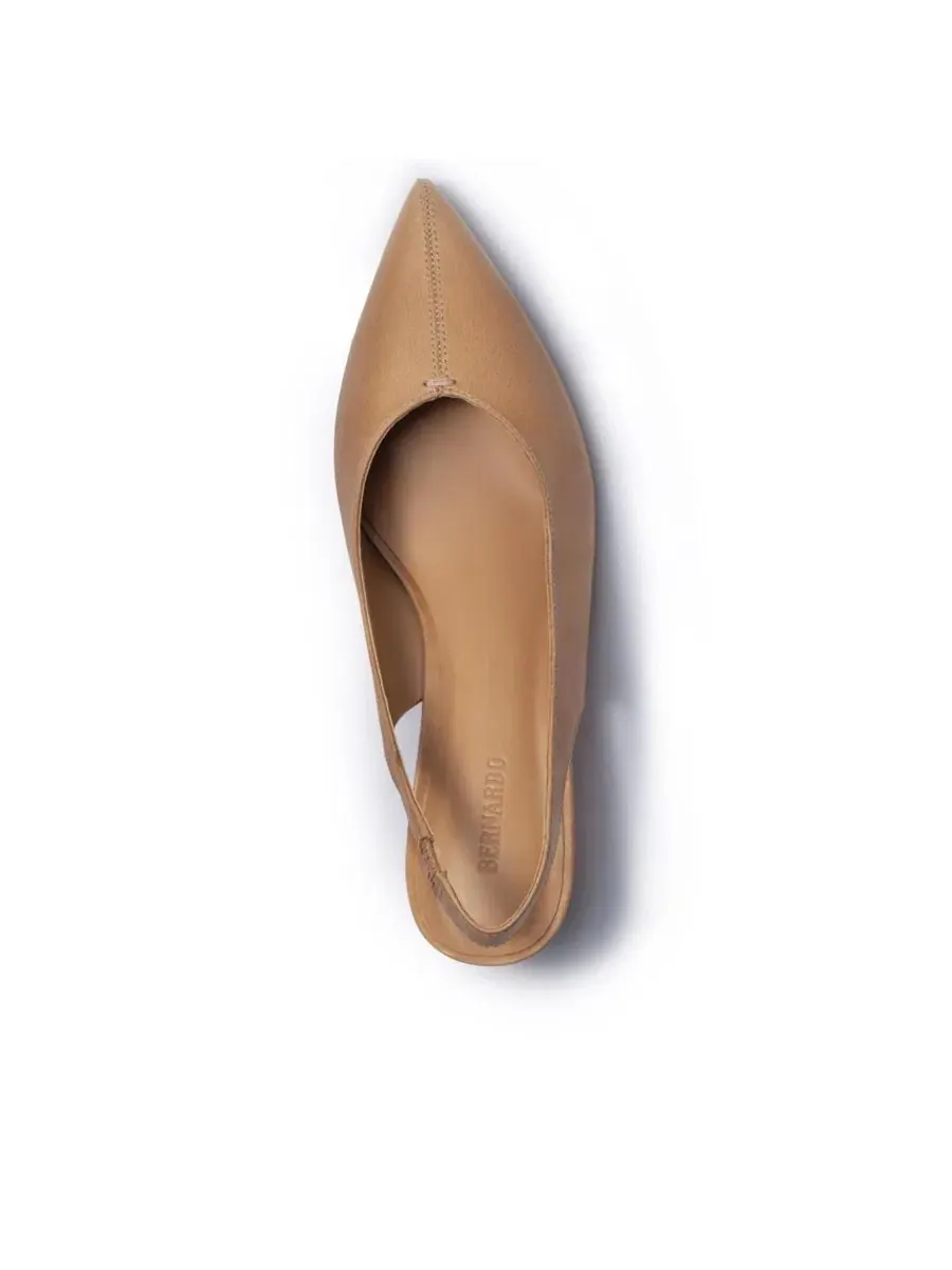 Туфли-лодочки с ремешком Maude Bernardo Footwear — изображение 3 из 4, дюна