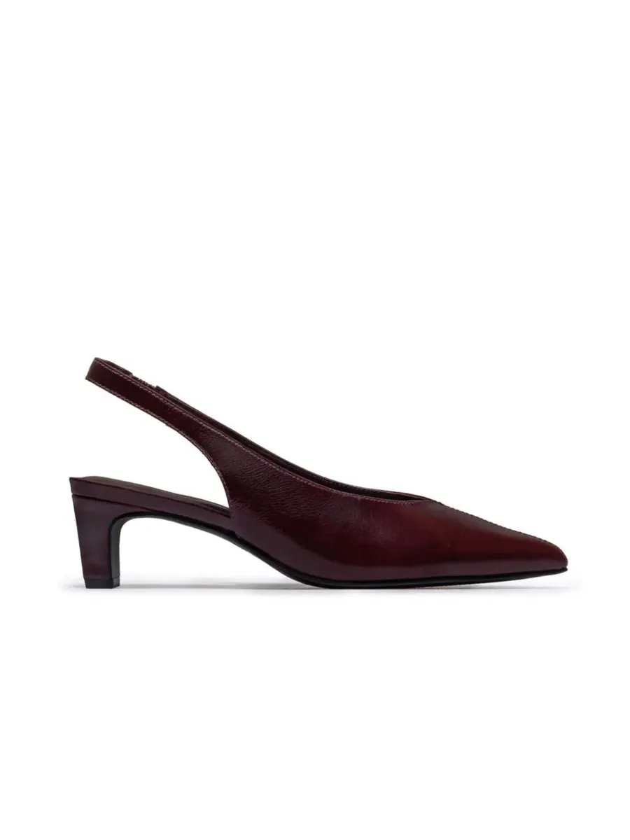 Туфли-лодочки с ремешком Maude Slinkback Bernardo Footwear — изображение 1 из 5, винный