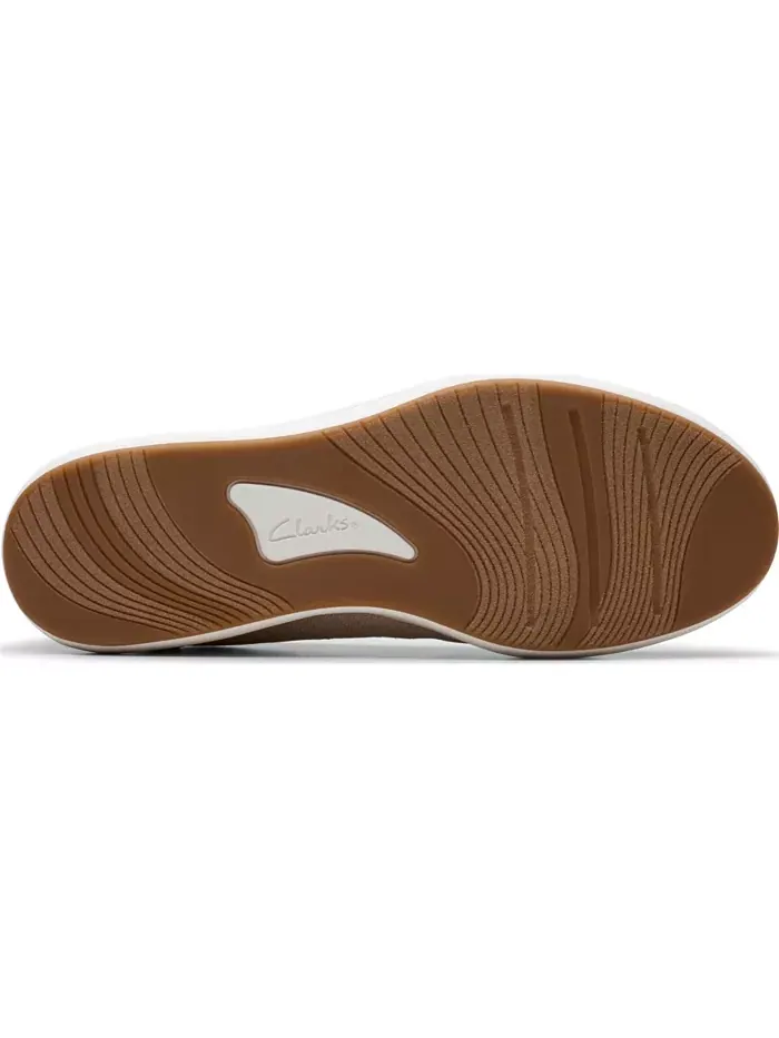 Кроссовки женские Clarks Cloud Steppers Breeze Sky Air, закрытый носок — изображение 4 из 8, песочный