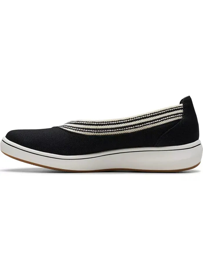 Кроссовки женские Clarks Cloud Steppers Breeze Sky Air, закрытый носок — изображение 3 из 8, черный