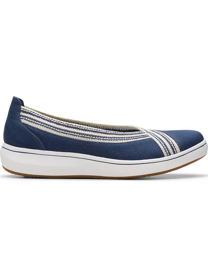 Кроссовки женские Clarks Cloud Steppers Breeze Sky Air — изображение 2 из 8, темно-синий