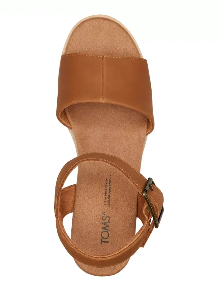 Женские сандалии Diana на платформе с клиновидным каблуком TOMS — изображение 4 из 6, бежевый