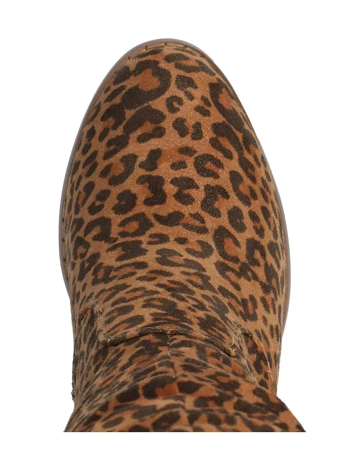 Женские сапоги Kaison Wide Calf с наборным каблуком Journee Collection — изображение 4 из 5, леопардовый