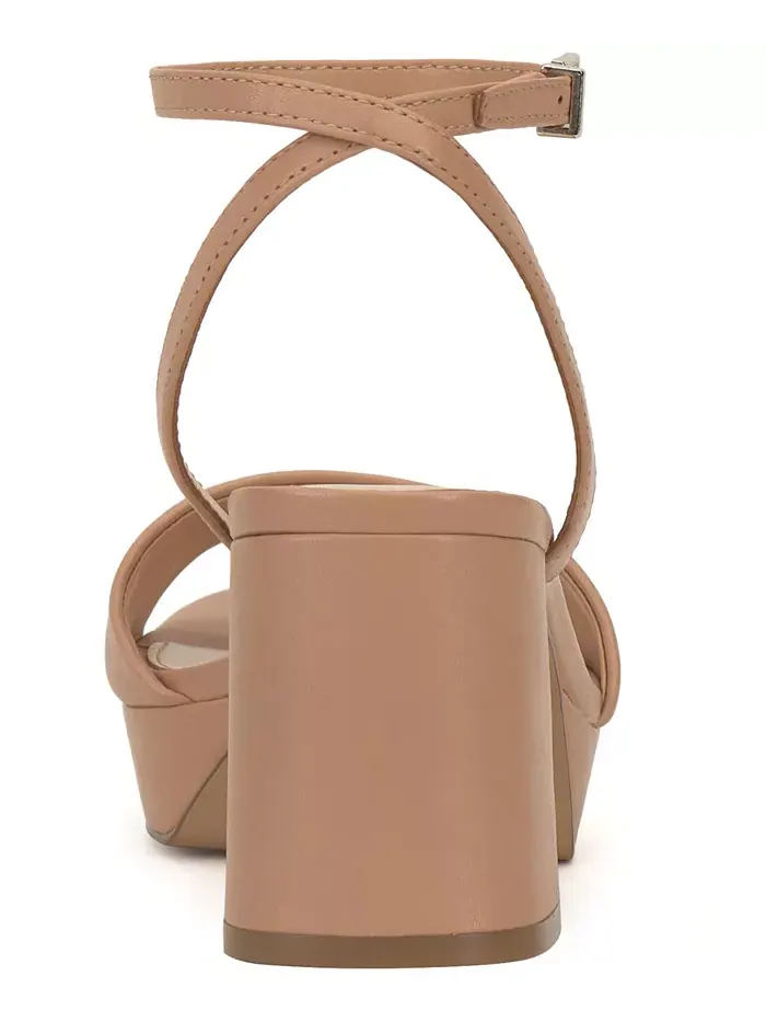 Платформенные блочные босоножки на каблуке Pendry Vince Camuto — изображение 3 из 5, бежевый/бежевый