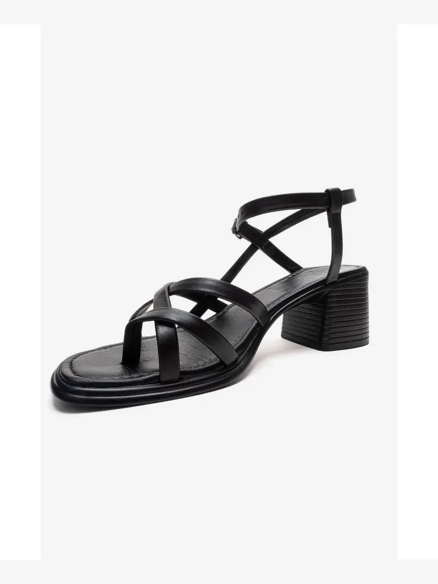 Женские роскошные кожаные сандалии на блочном каблуке Forever & Always Shoes — изображение 5 из 5, черный
