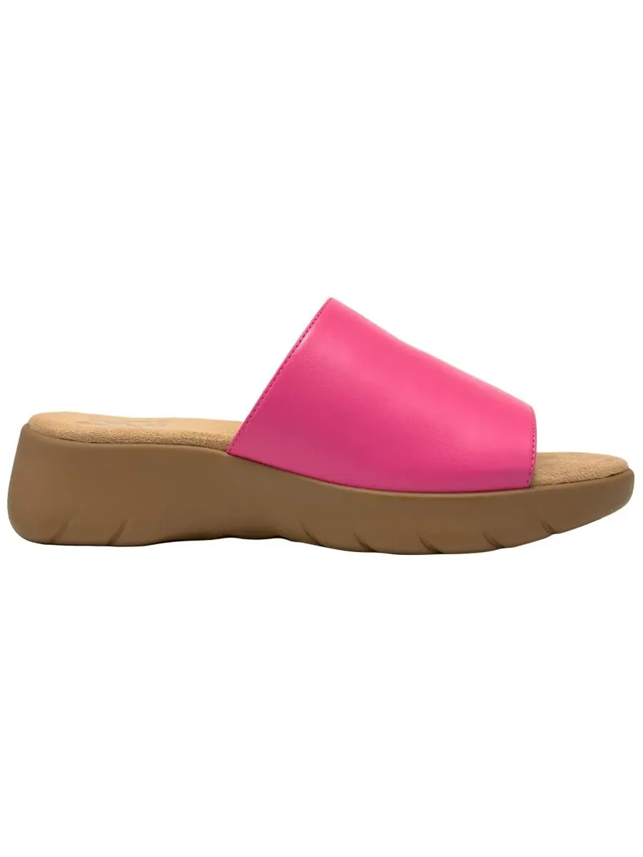 Сандалии-вьетнамки на танкетке Nora Aerosoles, Raspberry Faux Leather — изображение 2 из 6