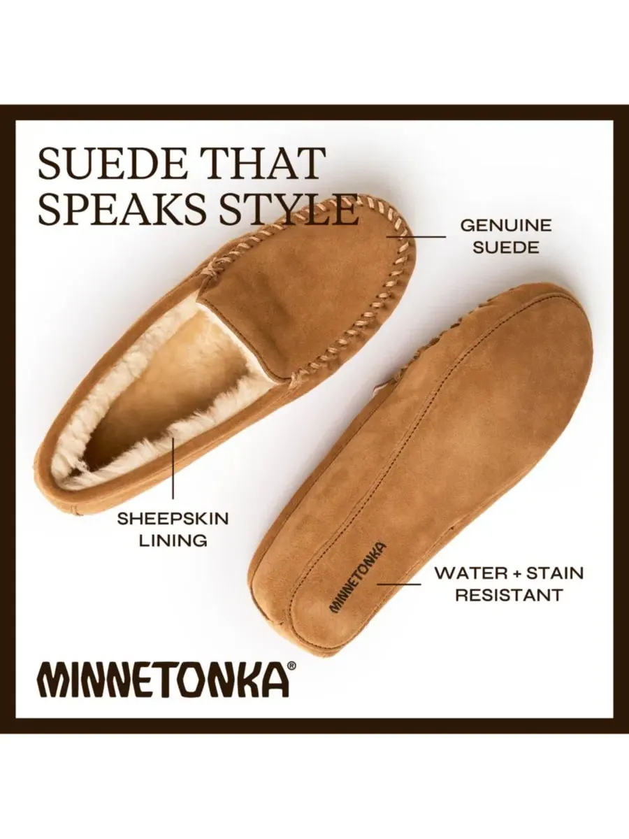 Тапочки мужские из замши на мягкой подошве, модель Minnetonka — изображение 2 из 8, бежевый