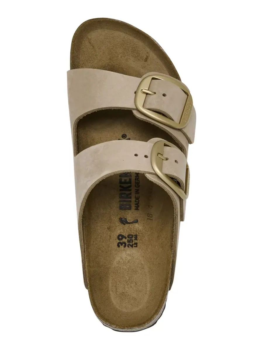 Женские сандалии Arizona Big Buckle из промасленной кожи от Finish Line Birkenstock — изображение 5 из 7, бежевый