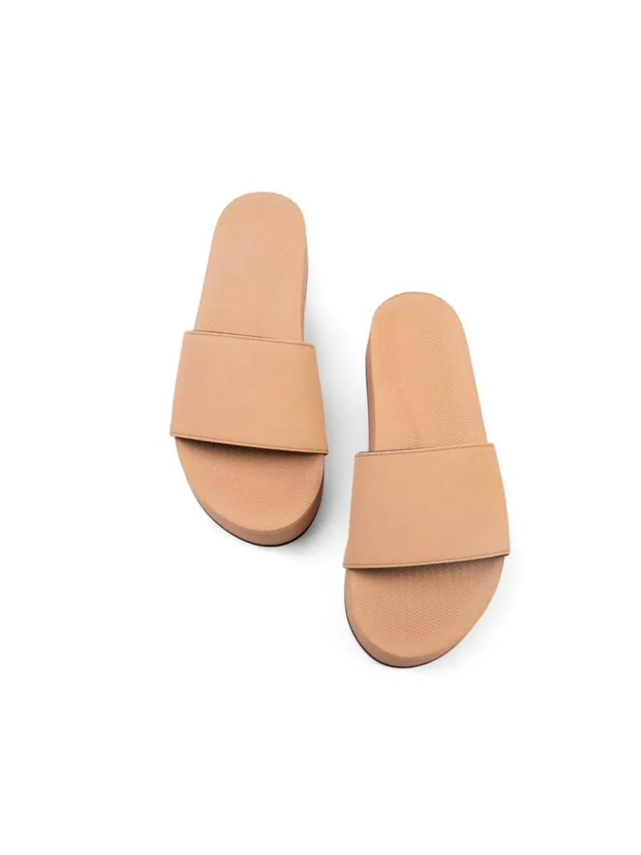 Женские шлепанцы на платформе Indosole — изображение 3 из 3, золотистый