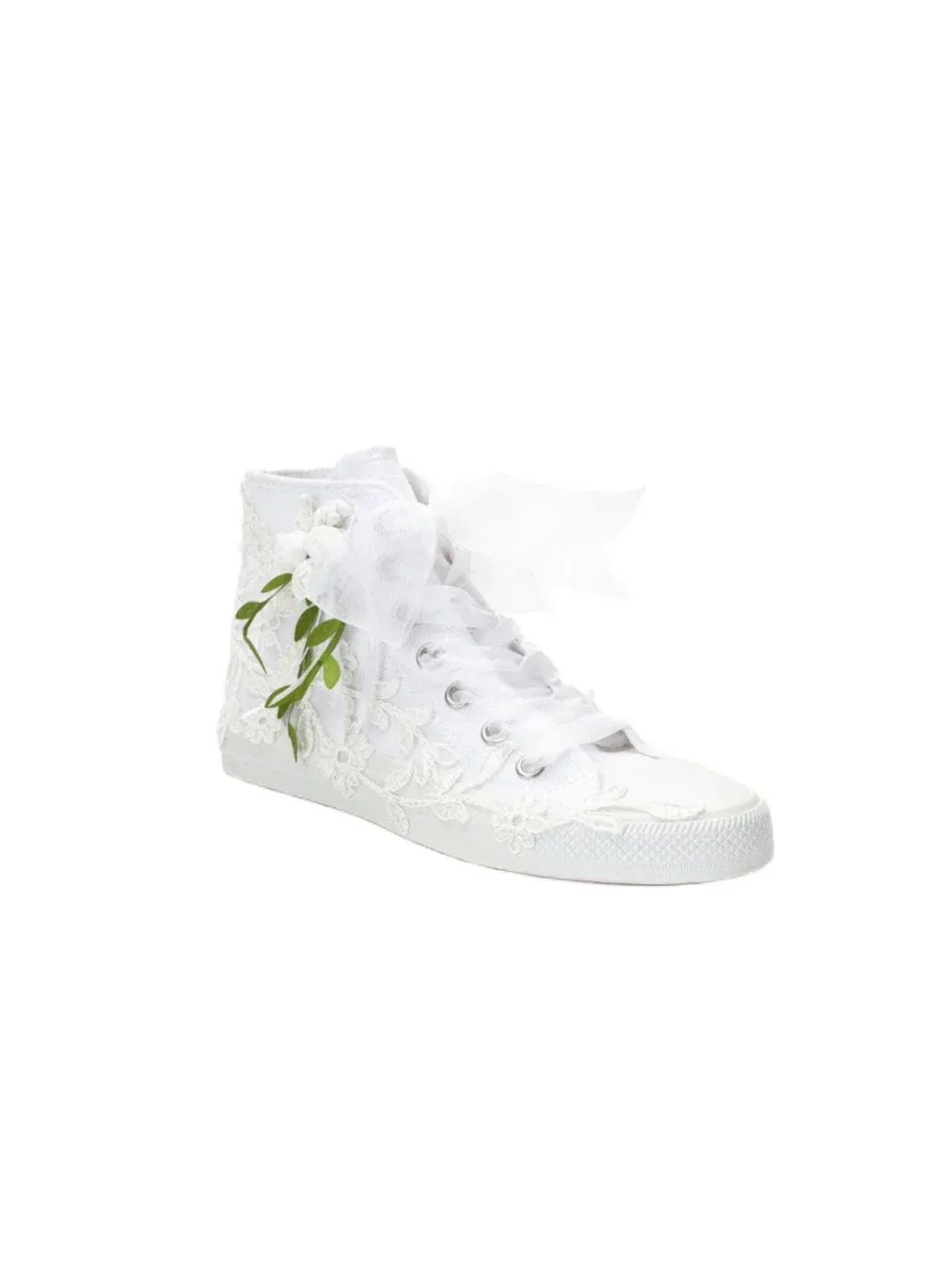 Ботинки-сникеры с кружевами Sylvara Floral Lace Ribbon Bridal High Top Sneaker Forever & Always — изображение 1 из 4, белый