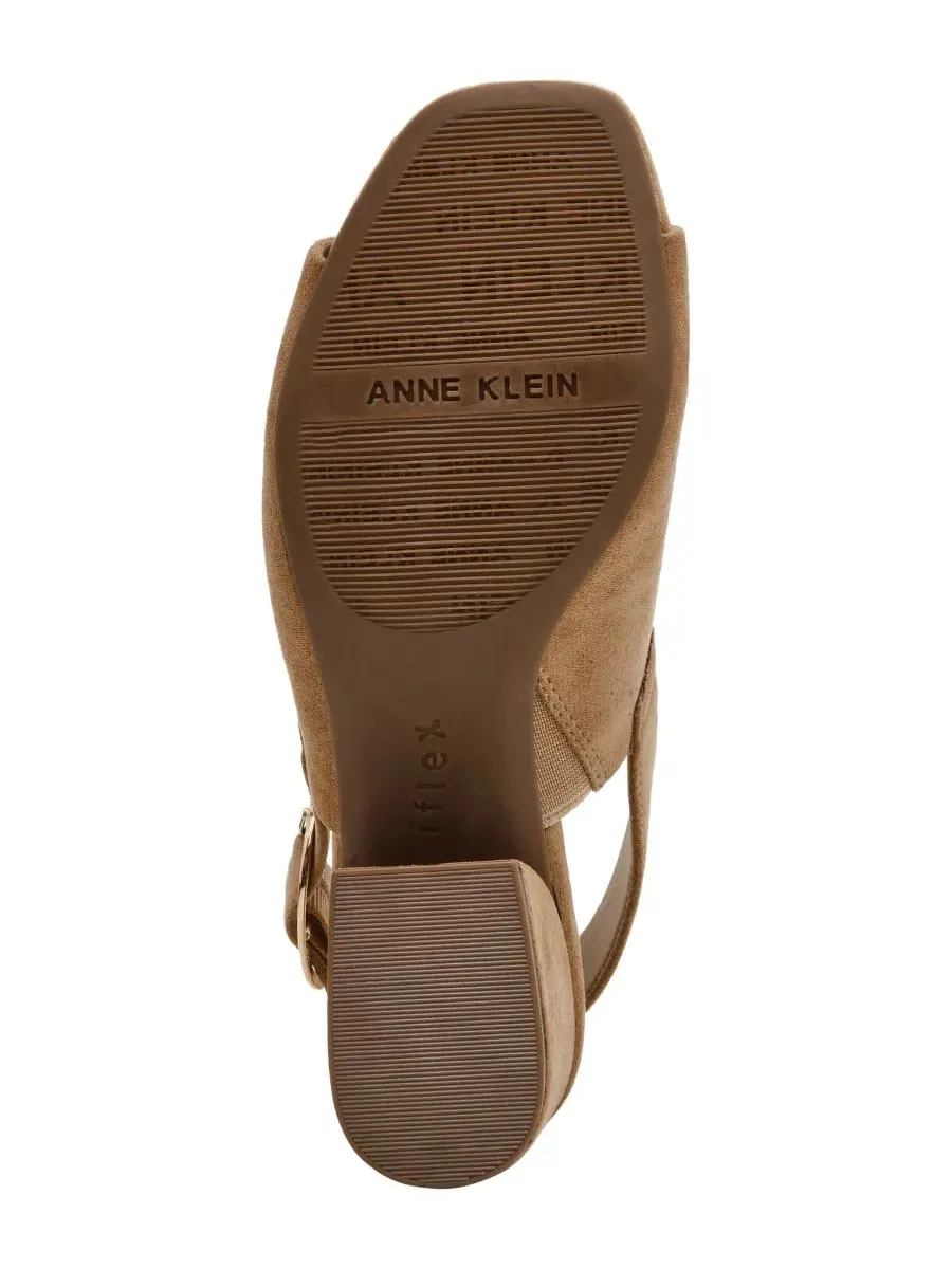 Босоножки на каблуке с квадратным носком Maddy Square Toe Shooties Anne Klein — изображение 5 из 8, песочный