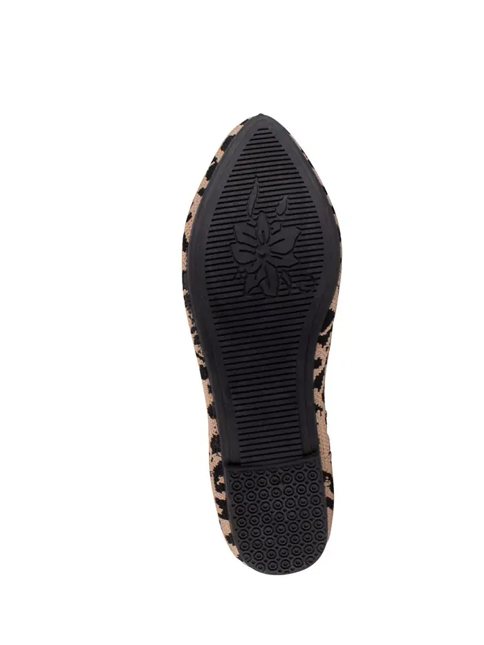 Женские трикотажные туфли Tortuga Knit Slip-On Tahari — изображение 6 из 6, бежевый